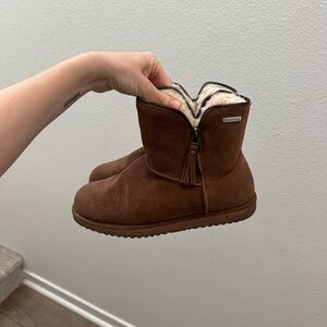 EMU Australia sheepskin boot!